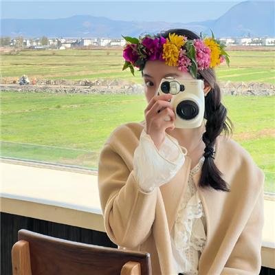 伊莉莎与玛瑟拉